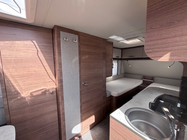 Knaus Sport 500EU bj2022 met ZAKLUIFEL en 2 APARTE BEDDEN!!! - Afbeelding 6