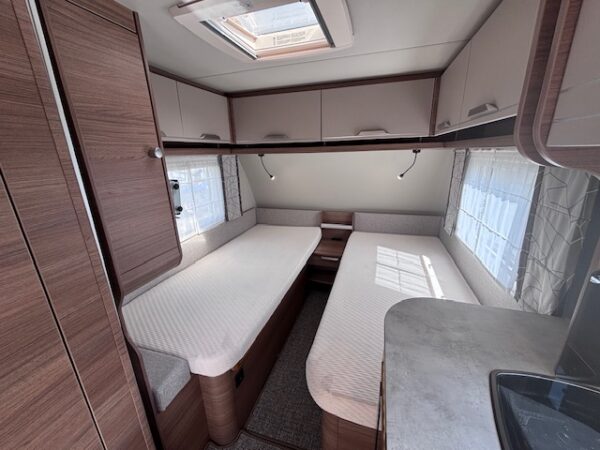 Knaus Sport 500EU bj2022 met ZAKLUIFEL en 2 APARTE BEDDEN!!! - Afbeelding 16