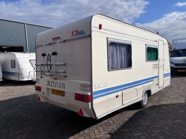 Adria Unica B 462 DP bj.2000, met VOORTENT en LUIFEL!!! - Afbeelding 2