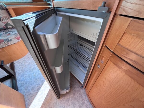Adria Unica B 462 DP bj.2000, met VOORTENT en LUIFEL!!! - Afbeelding 12