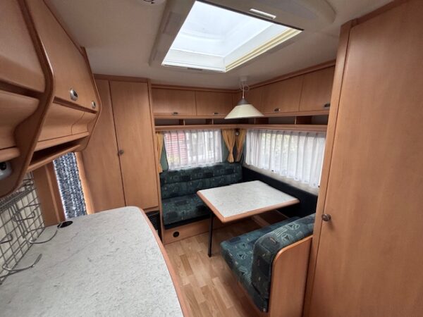 Hobby De luxe Easy 440 bj.2002 met VOORTENT - Afbeelding 16
