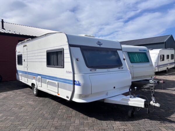 Hobby Exclusive 560 bj.2000 met ZAKLUIFEL