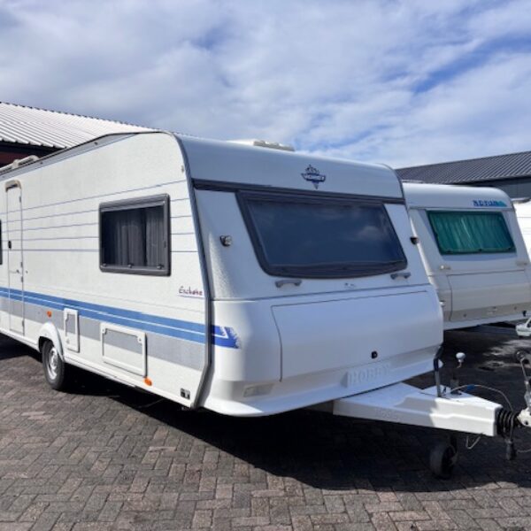 Hobby Exclusive 560 bj.2000 met ZAKLUIFEL