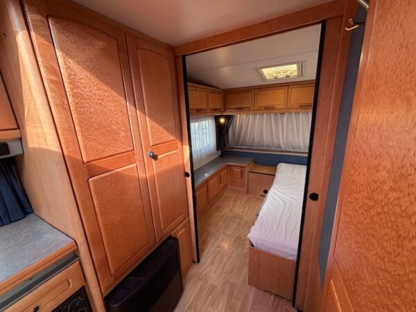 Hobby Exclusive 560 bj.2000 met ZAKLUIFEL - Afbeelding 15