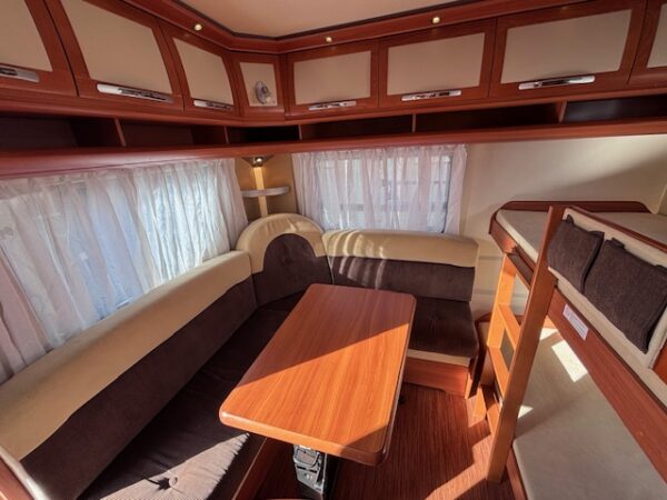 Hobby Prestige 650 KMFE bj.2009 met STAPELBED en MOVER - Afbeelding 7