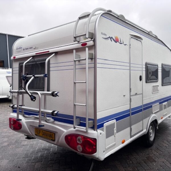 Hobby De luxe Easy 400 SF bj.2004 MOVER en VOORTENT!!!