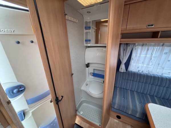 Hobby De luxe Easy 400 SF bj.2004 MOVER en VOORTENT!!! - Afbeelding 9