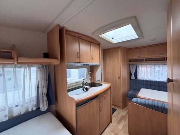 Hobby De luxe Easy 400 SF bj.2004 MOVER en VOORTENT!!! - Afbeelding 18