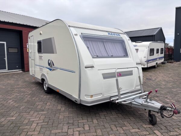 Adria Adiva 432 PS bj.2003 met MOVER en VOORTENT!!!