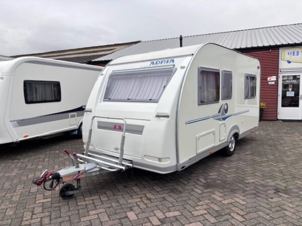 Adria Adiva 432 PS bj.2003 met MOVER en VOORTENT!!! - Afbeelding 4