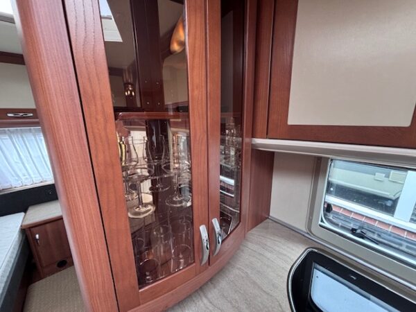 Hobby Prestige 540UL bj.2011 MOVER, VOORTENT en CASSETTELUIFEL!!! - Afbeelding 16