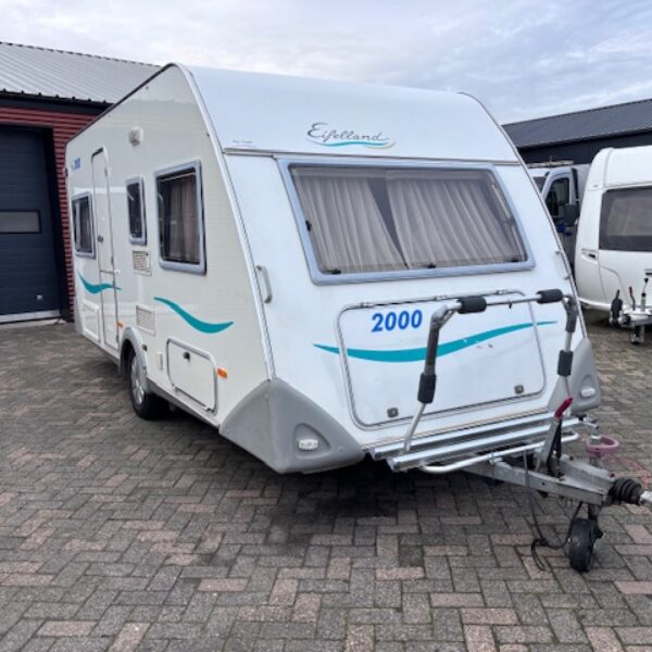 Eifelland bj.2000 met MOVER en VOORTENT