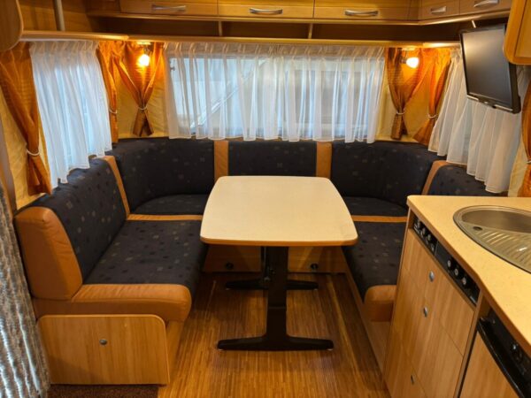 Dethleffs Camper 500DB bj, 2010 met AIRCO en Cassette luifel - Afbeelding 8
