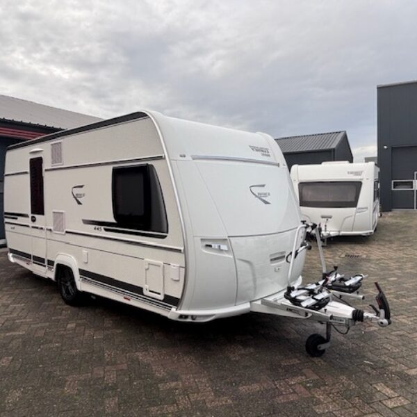 FENDT BIANCO 445 SF bj.2019  met FRANSBED, MOVER, AIRCO en ISABELLA VOORTENT!!!   