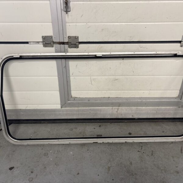 Lmc Disselbakklep inclusief kozijn