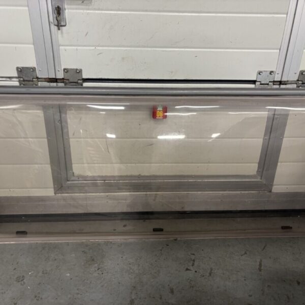 Burstner voor raam 66 x 156,5